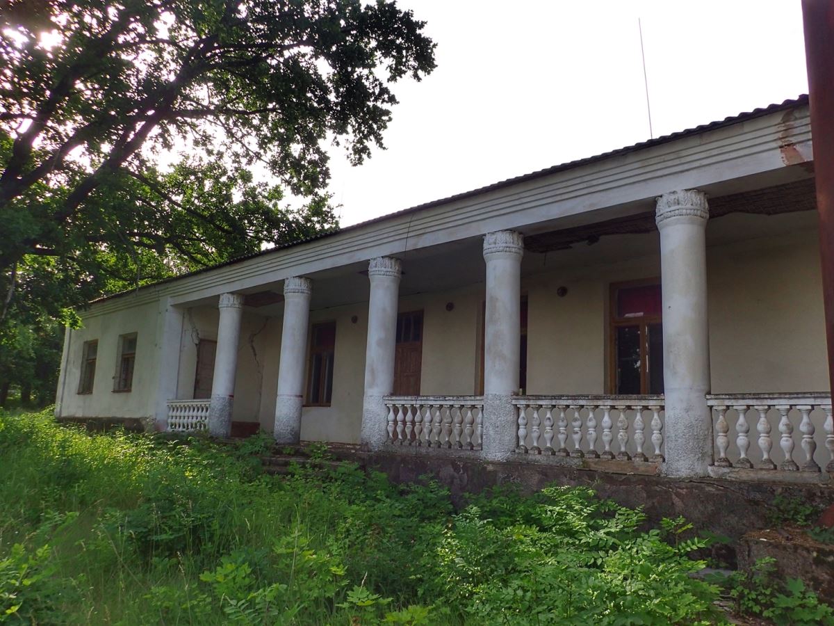 Manor of Rear Admiral Abaza