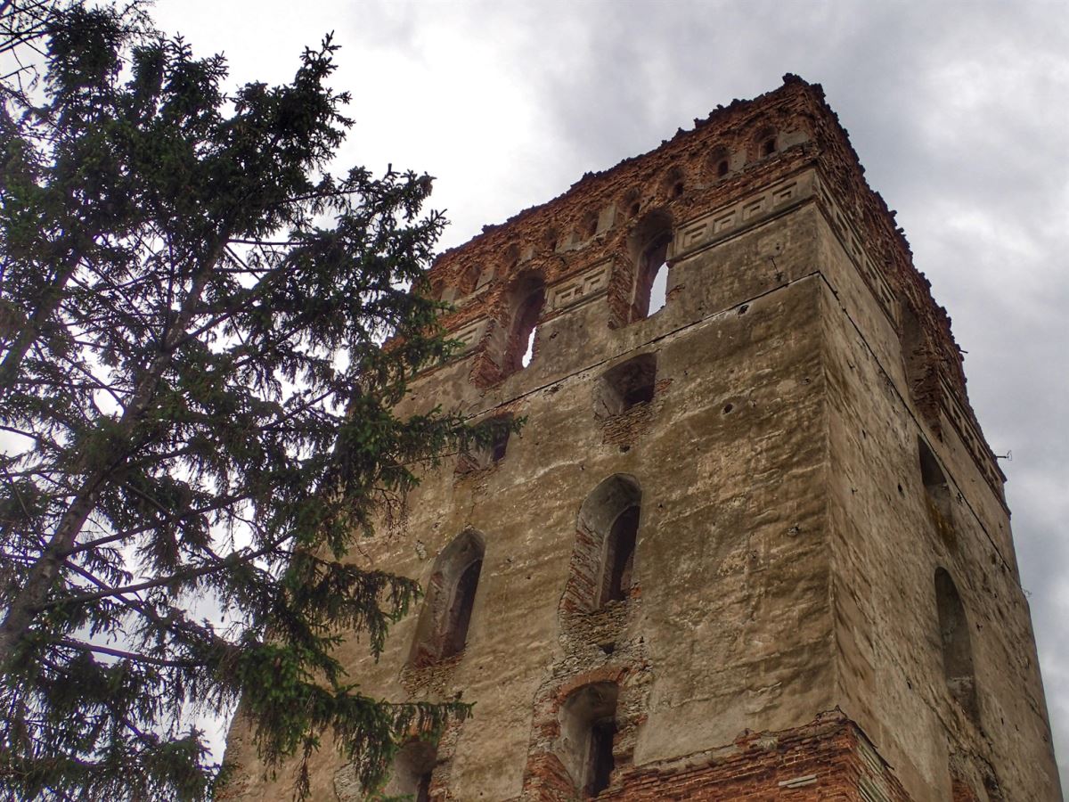Church of the Mother of God Gromnichey and Dominican monastery 