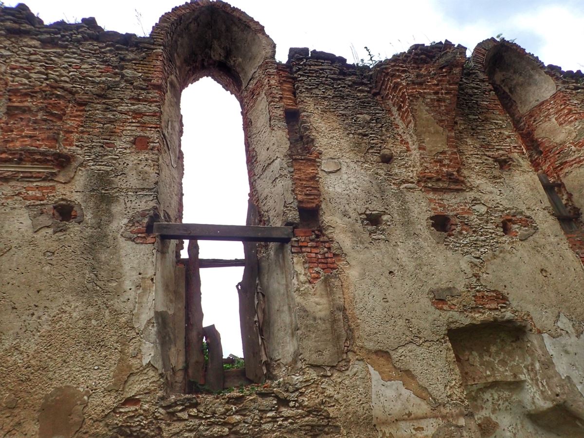 Church of the Mother of God Gromnichey and Dominican monastery 