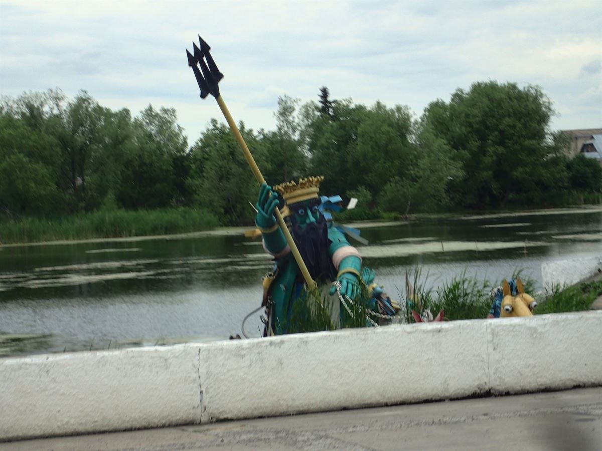 Starokonstantinyiv statues