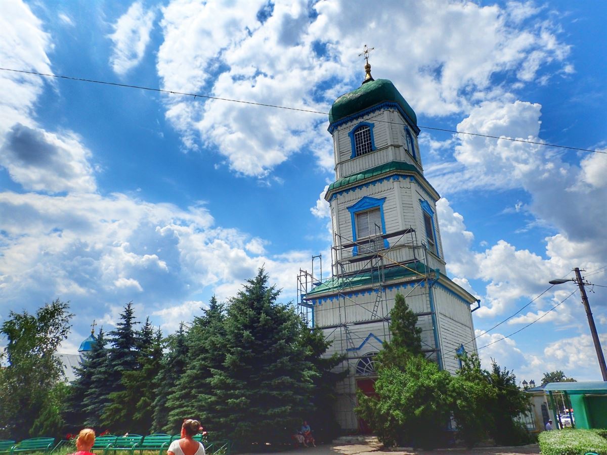Holly Trinity Church in Novomoskovsk
