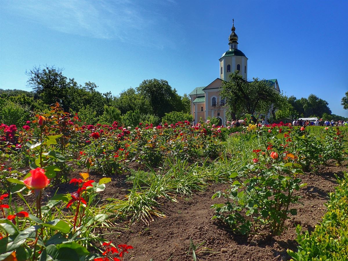 Motronynske Holy Trinity Monastery
