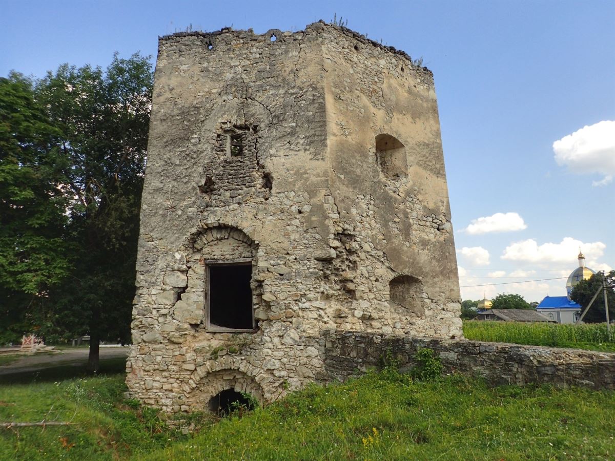 Castle Kryvche