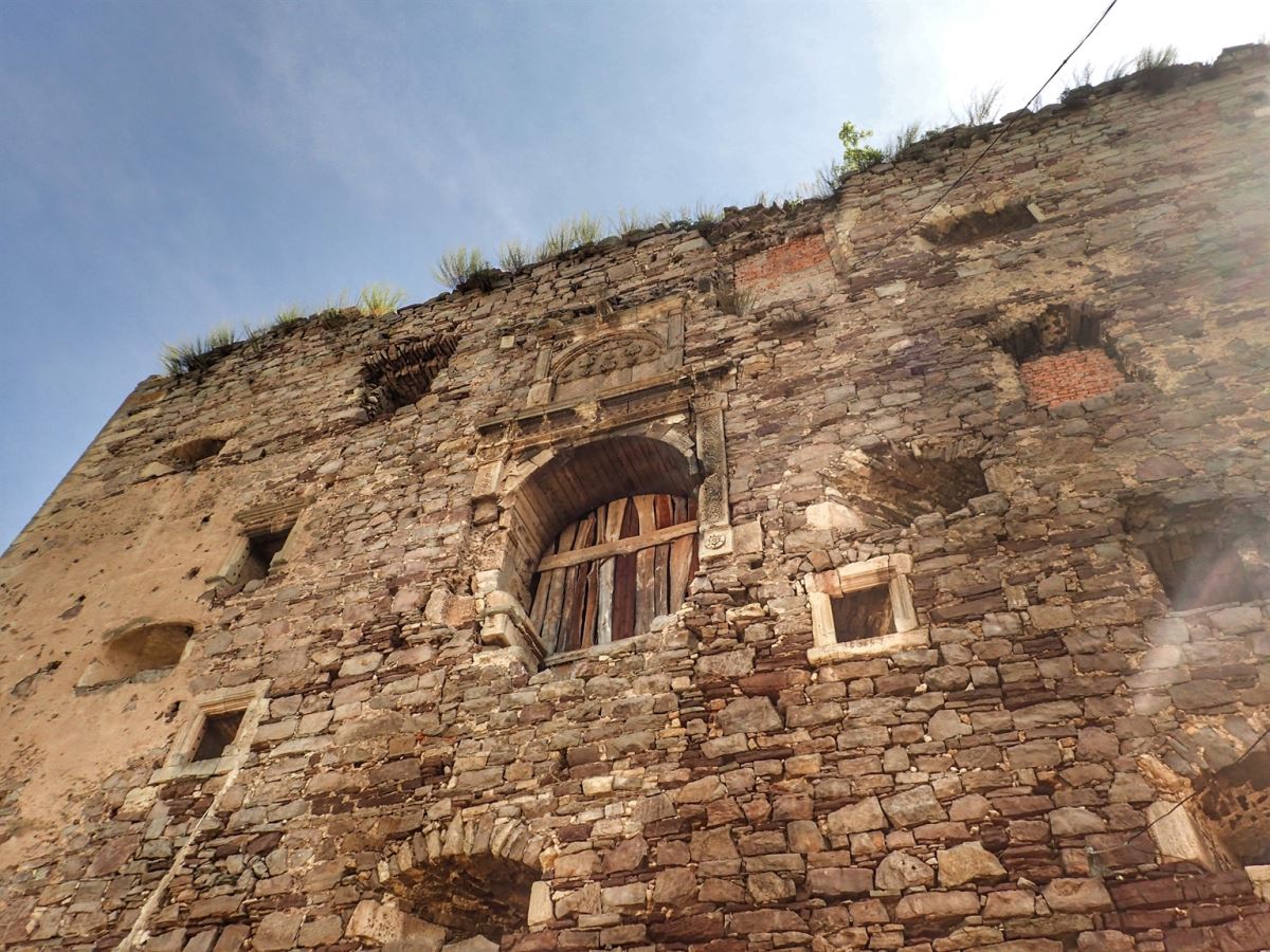 Yazovitski Castle and Monastary