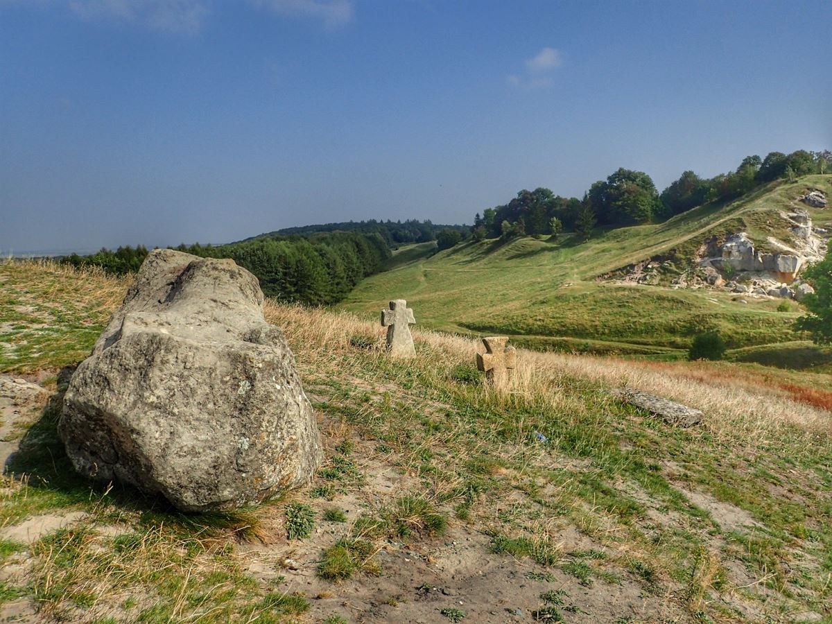 Chorthiv (Devil's) Rock
