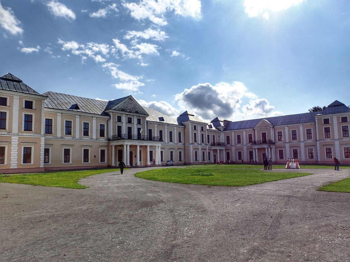 Vishnevetsky Palace