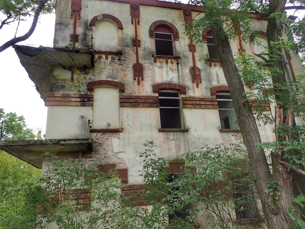 Palace Chetvertinskih 