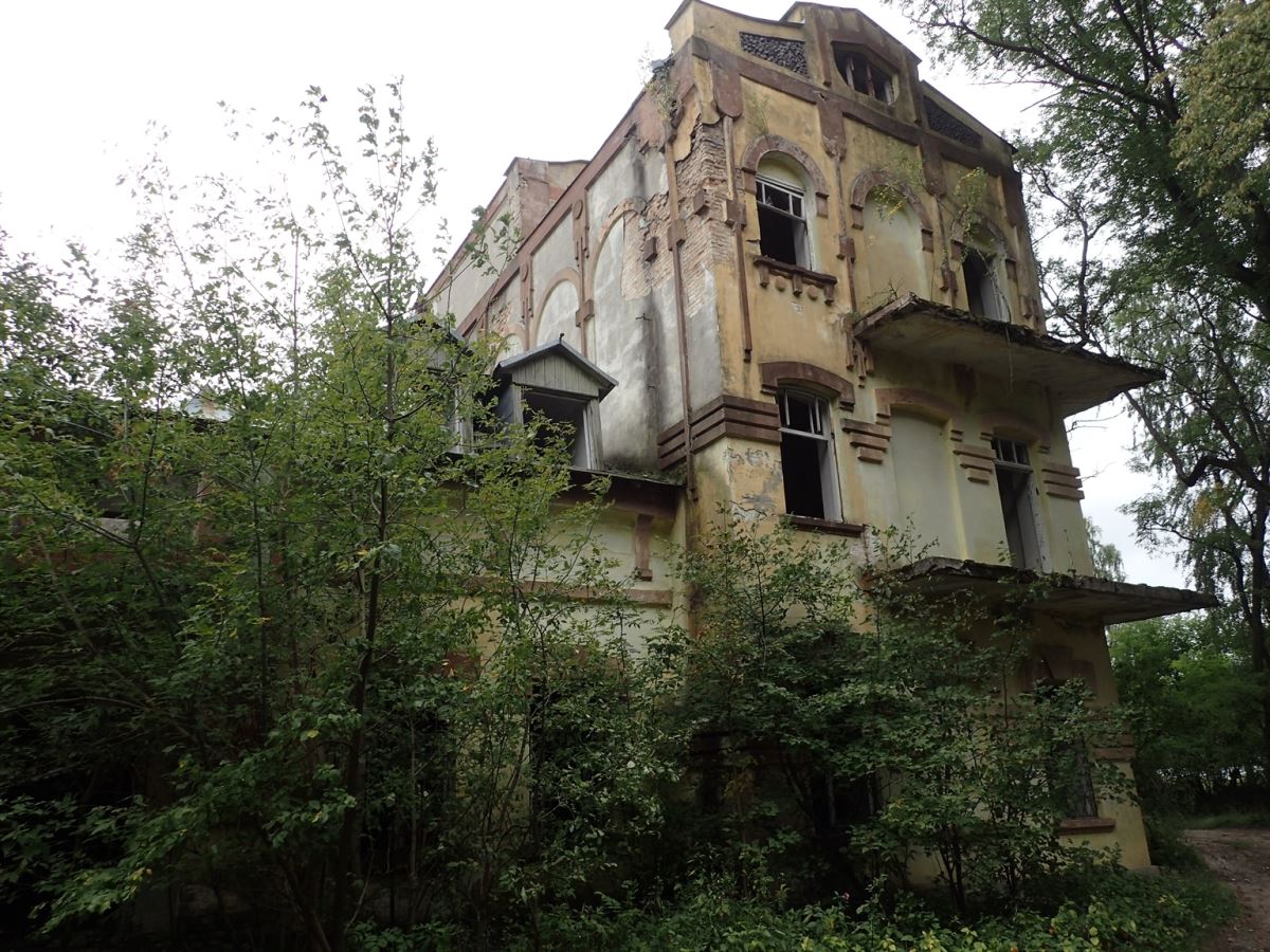 Palace Chetvertinskih 