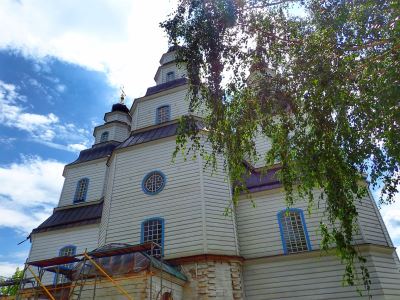 Holly Trinity Church in Novomoskovsk