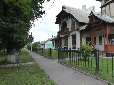 Back to the roots and a visit to an interesting small town